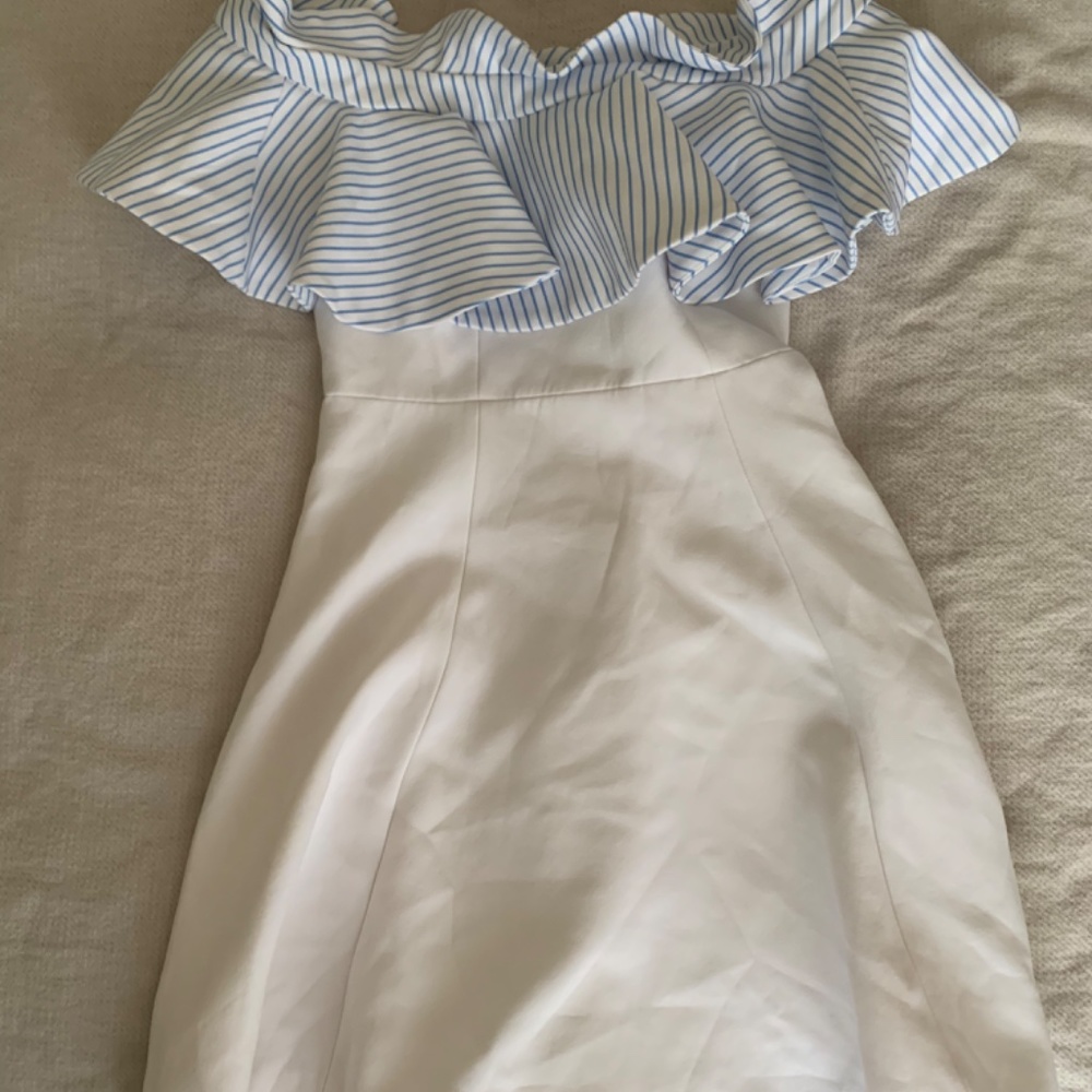 Ruffle design one shoulder dress blue and white